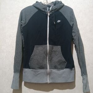 Nike Black and Gray Color-Block Hoodie Jacket